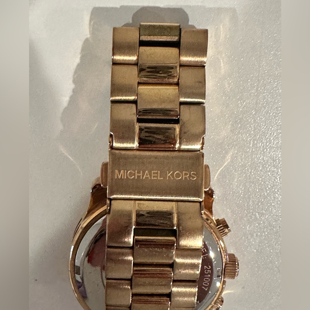 Michael Kors watch - Picture 5 of 5